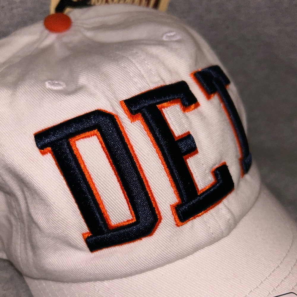 ⚾️🐯 Detroit Tigers Marquee Relaxed Fit Adjustable White Hat 🐯⚾️ - Picture 8 of 13